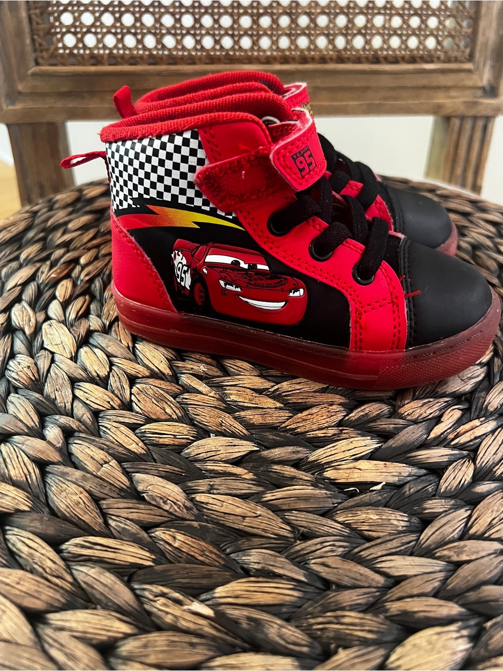 Kids Red Lightning Racer High-Top Sneakers - Disney Cars Design